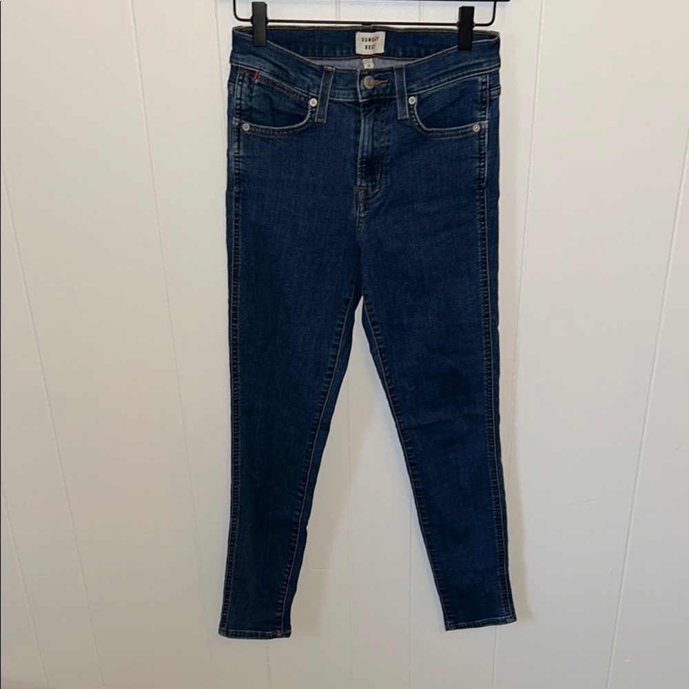 ARITZIA • SUNDAY BEST Stretchy High Waist Blue Jeans 25